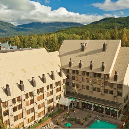 Mountainside Lodge Уистлер Экстерьер фото